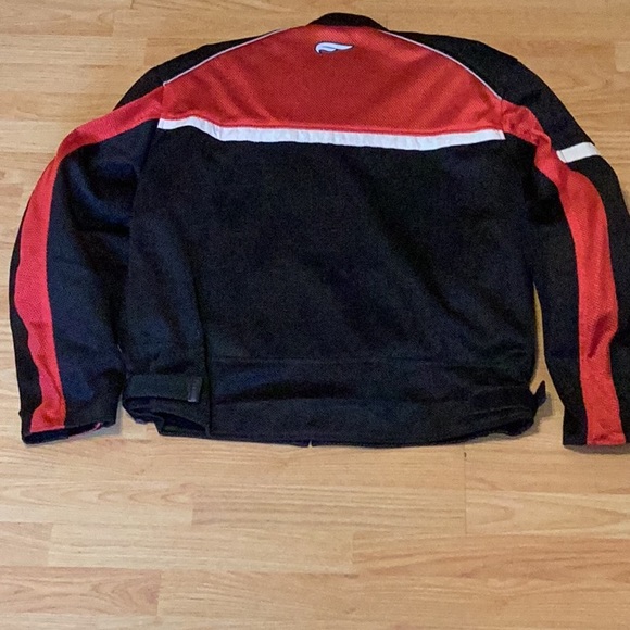 Padded Riding Jacket - Picture 6 of 9